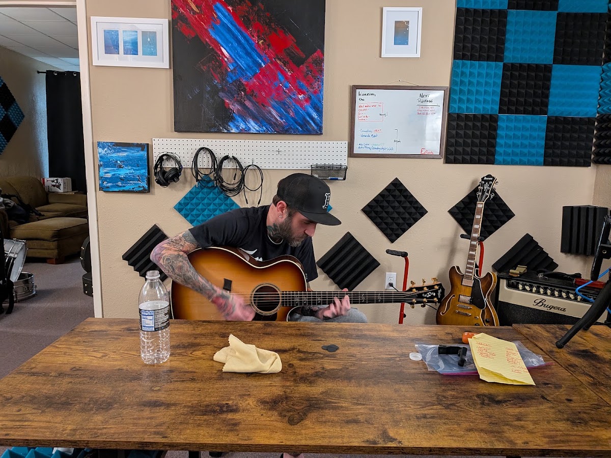 Real studio photo for EnRoute Music