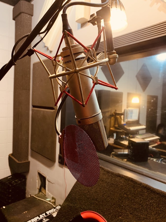 Real studio photo for 16 Bars Recording Studio