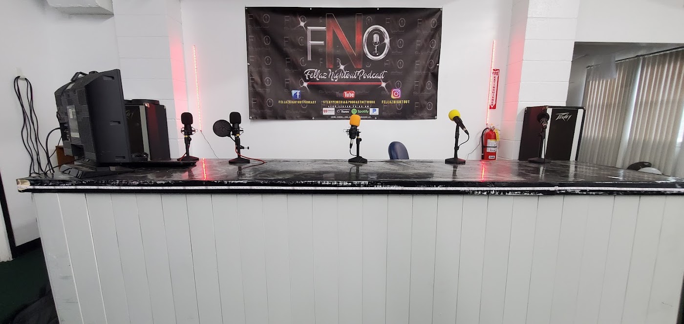 Real studio photo for Promogeeks Studios