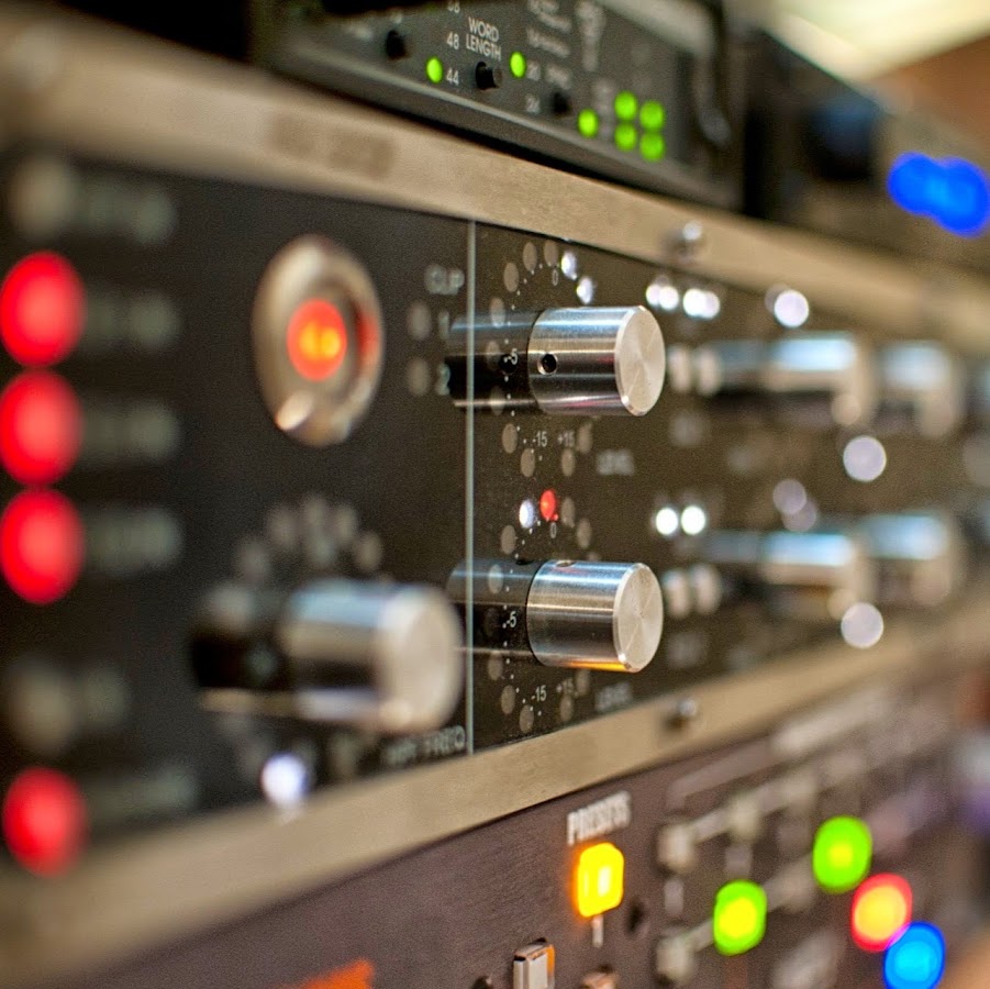 Real studio photo for Red Mastering Studio
