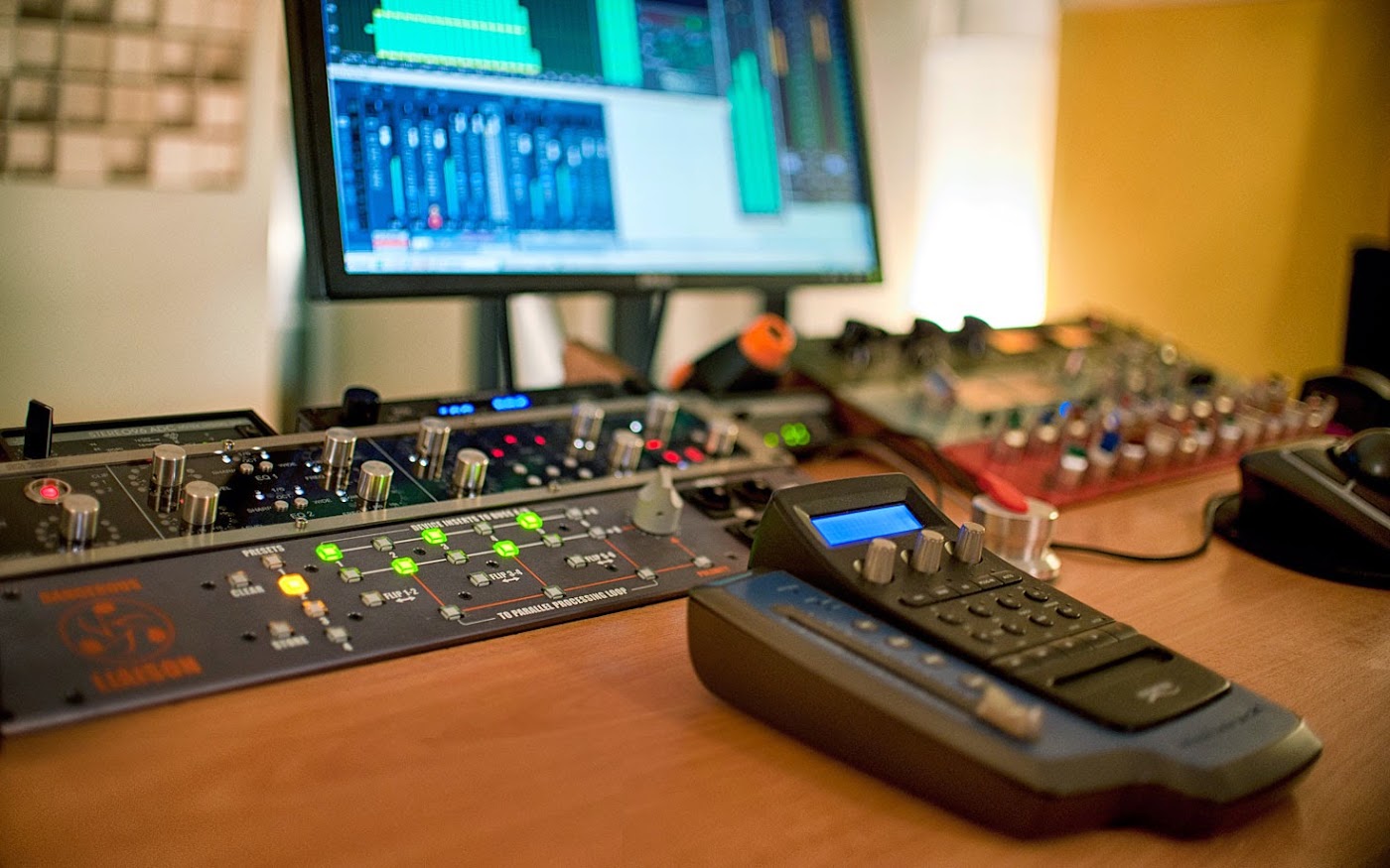 Real studio photo for Red Mastering Studio