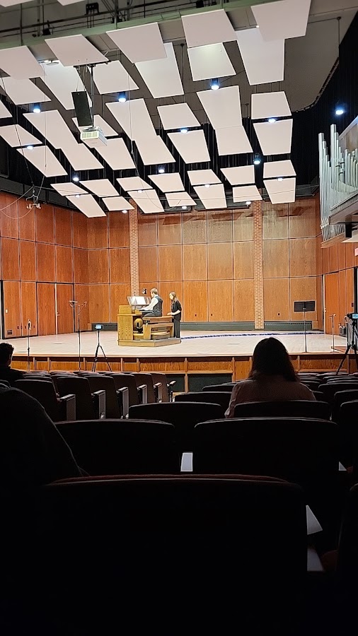 Real studio photo for E.H. Kleinpell Fine Arts