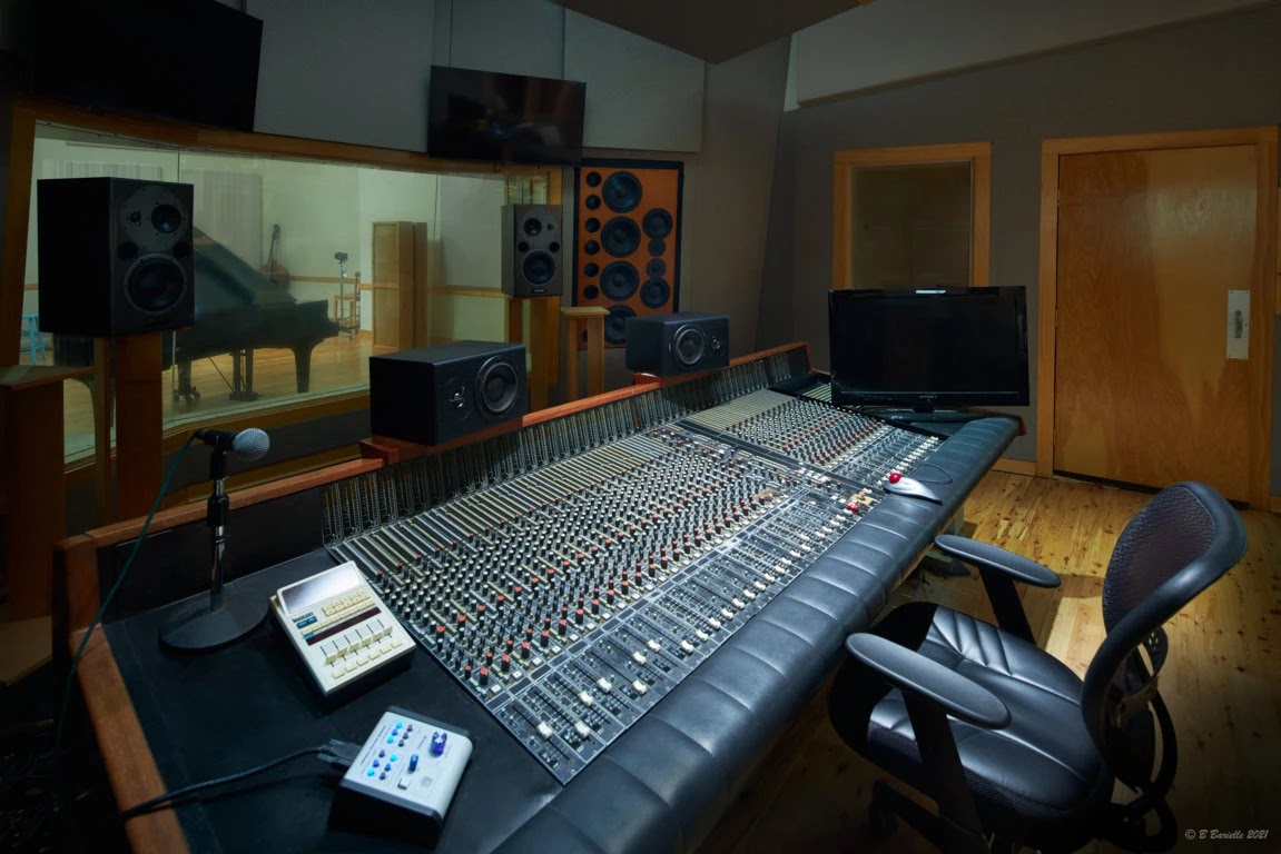 Recording studio interior for Rabadash Studios