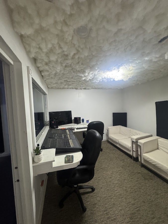 Real studio photo for 2700 Studios