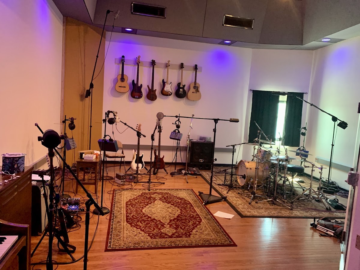 Real studio photo for Sonic Conscious