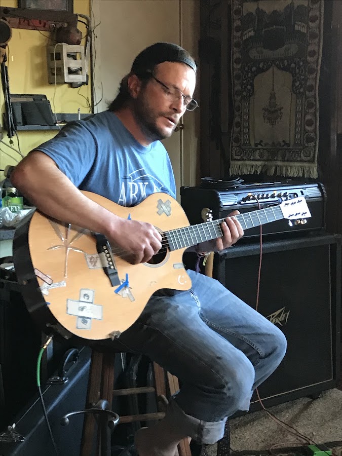 Real studio photo for Chris Hanson Music (AcousticFunk)