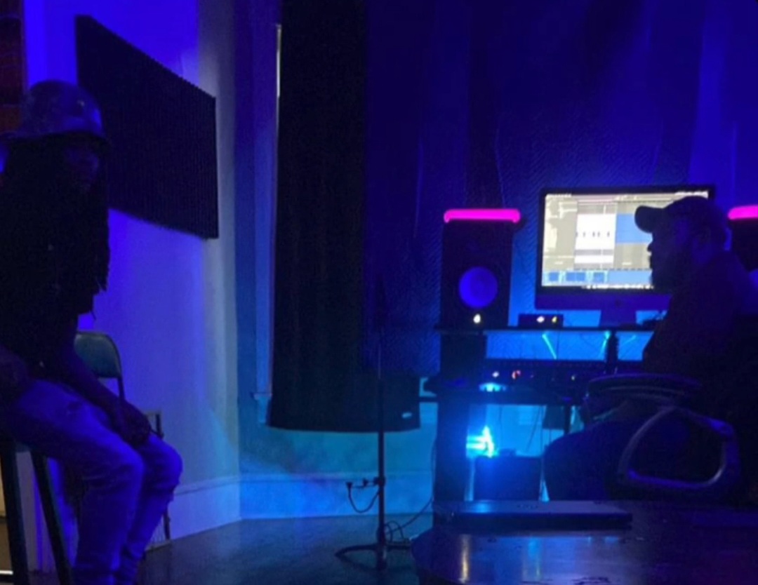 Real studio photo for TRACHO MUSIC